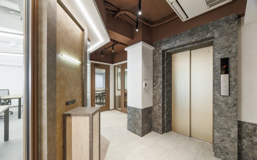 移転コスト大幅削減可能!秋葉原駅徒歩4分のWi-Fi付セットアップオフィスの写真3