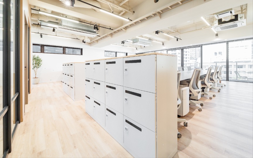 田町駅徒歩5分！原状回復不要の新築フルセットアップオフィスの写真7