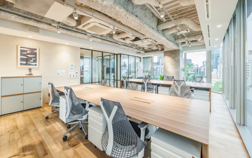 【敷金・原状回復不要】乃木坂駅徒歩1分、充実の共用部を備えたデザイナーズフルセットアップオフィスの写真7